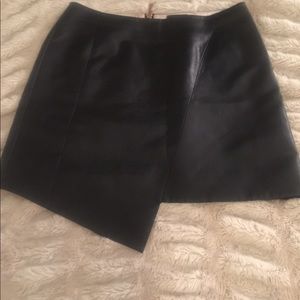 OOLIVE Ted Baker faux leather black mini skirt